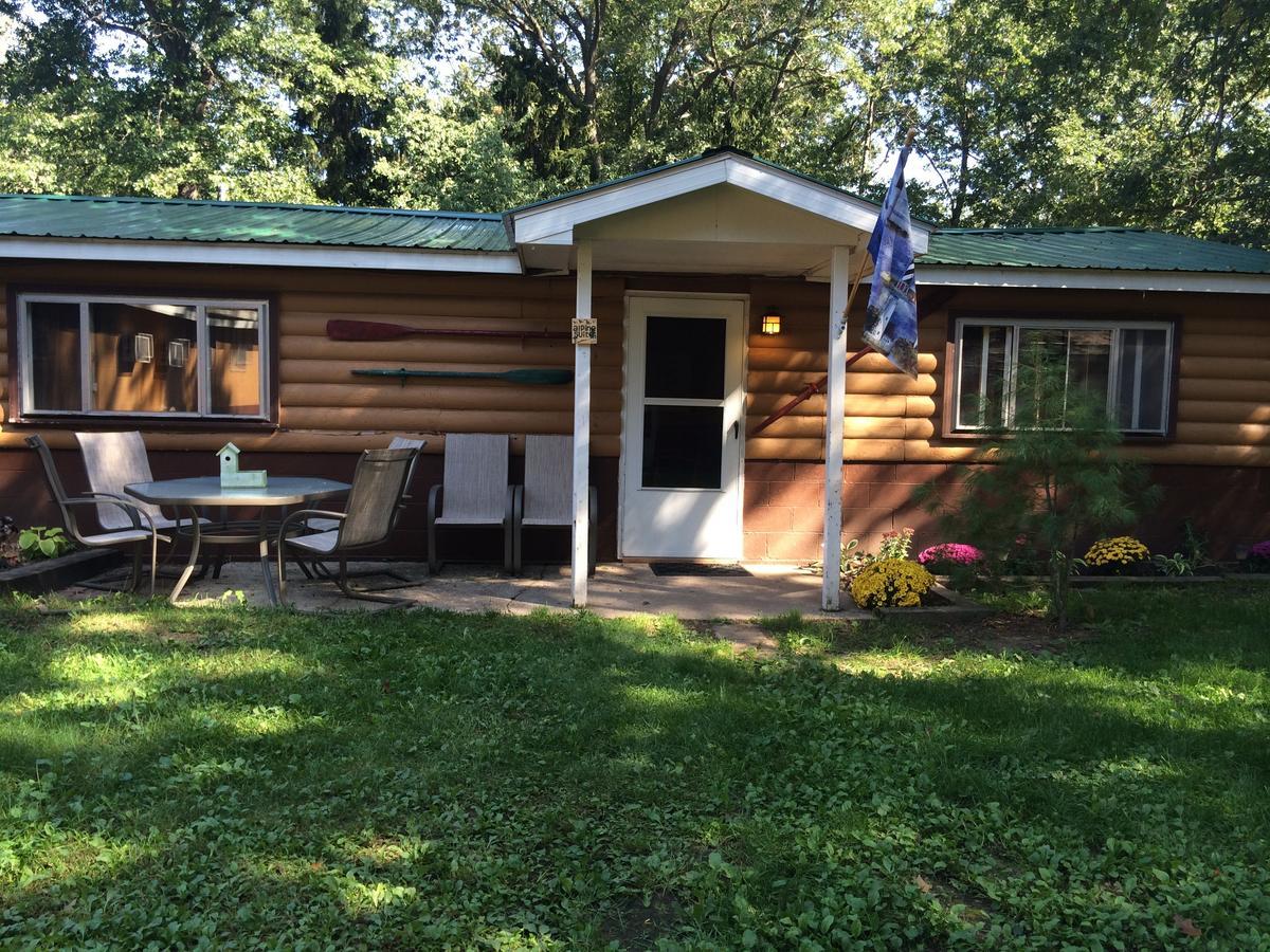 Alpine Motel Branch Bagian luar foto