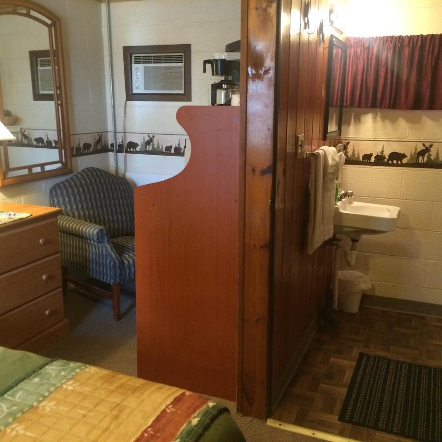 Alpine Motel Branch Bagian luar foto