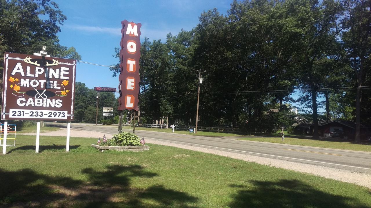 Alpine Motel Branch Bagian luar foto